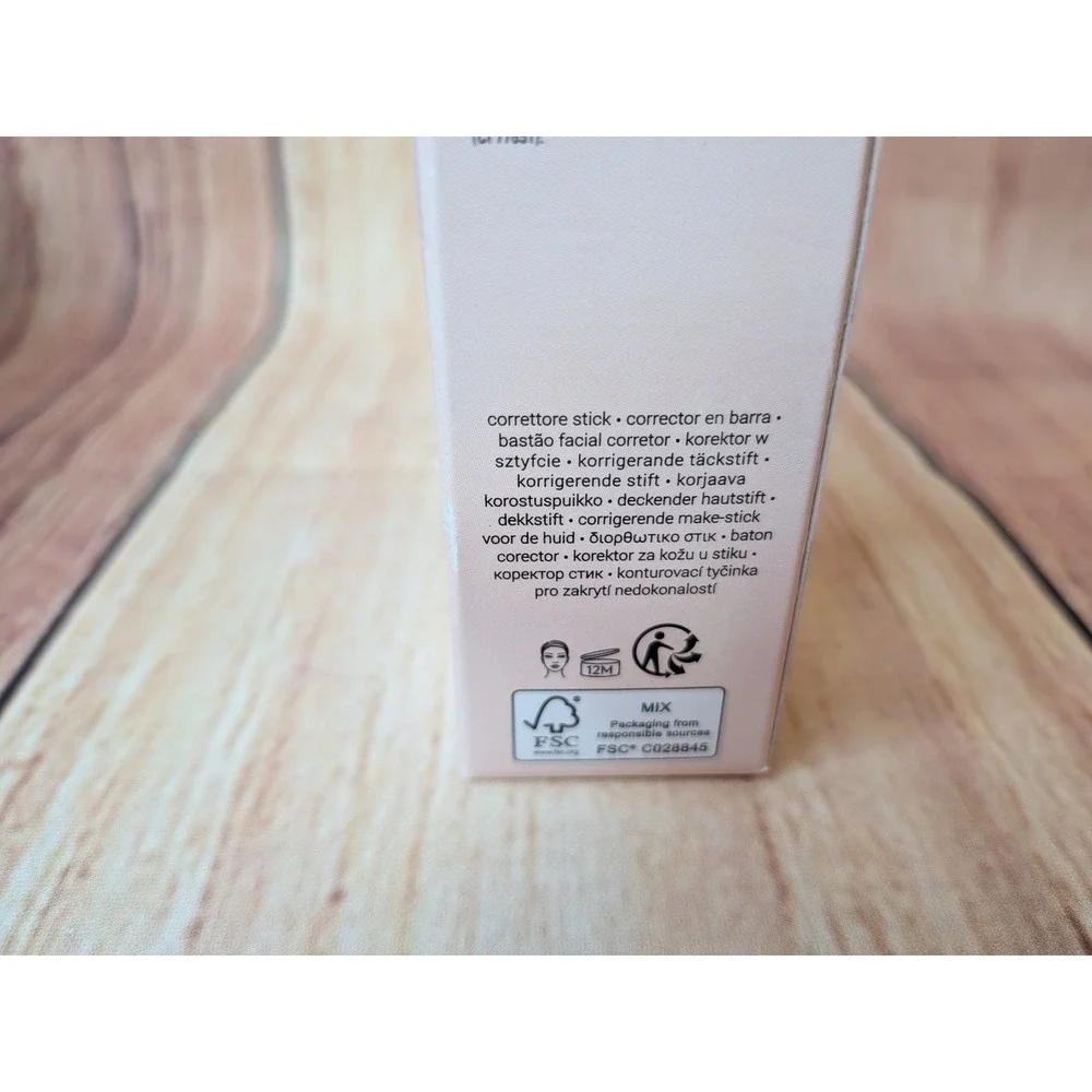 FENTY Beauty Match Stix Correcting Skinstick 02 BANANA Full Size New in Box